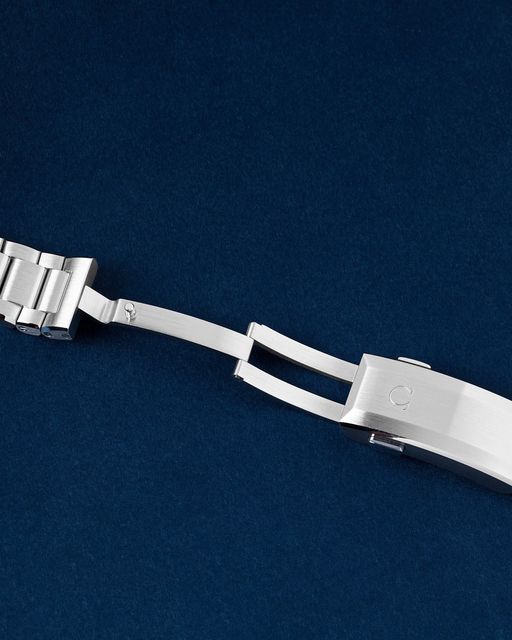 Omega Planet Ocean 215.30.46.21.03.001 Image 4